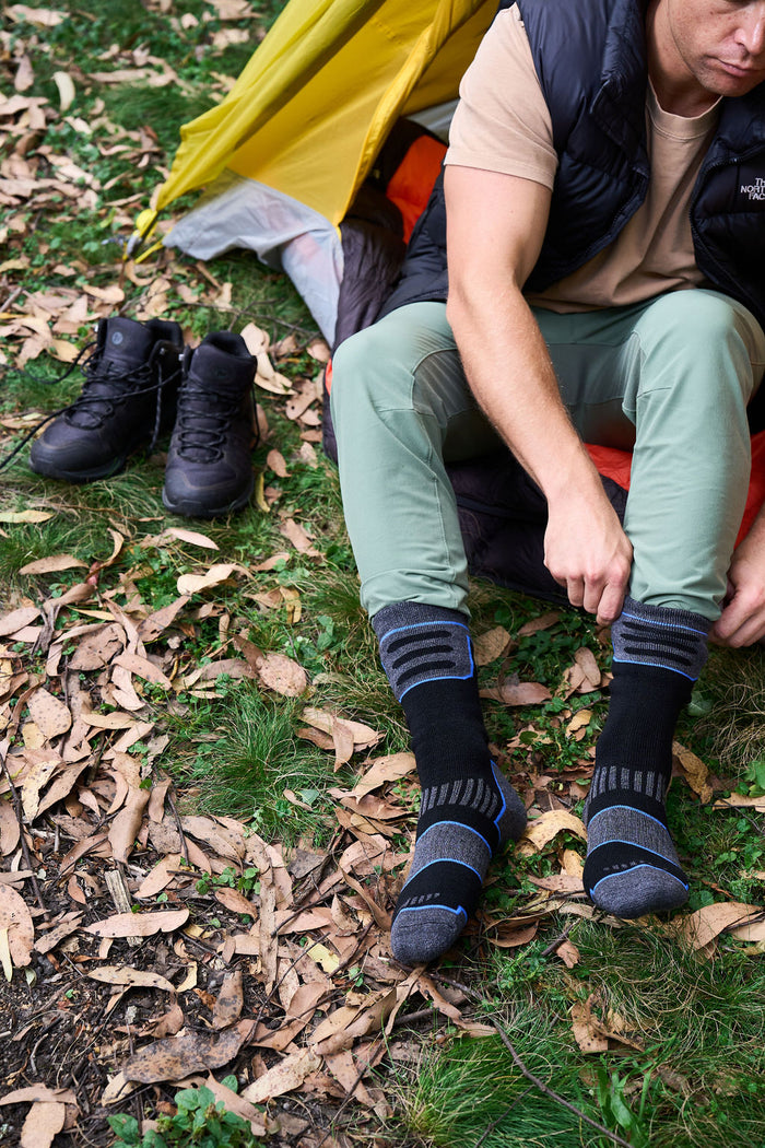 Great Outdoor Wool Socks- 2 Pack- Black & Blue