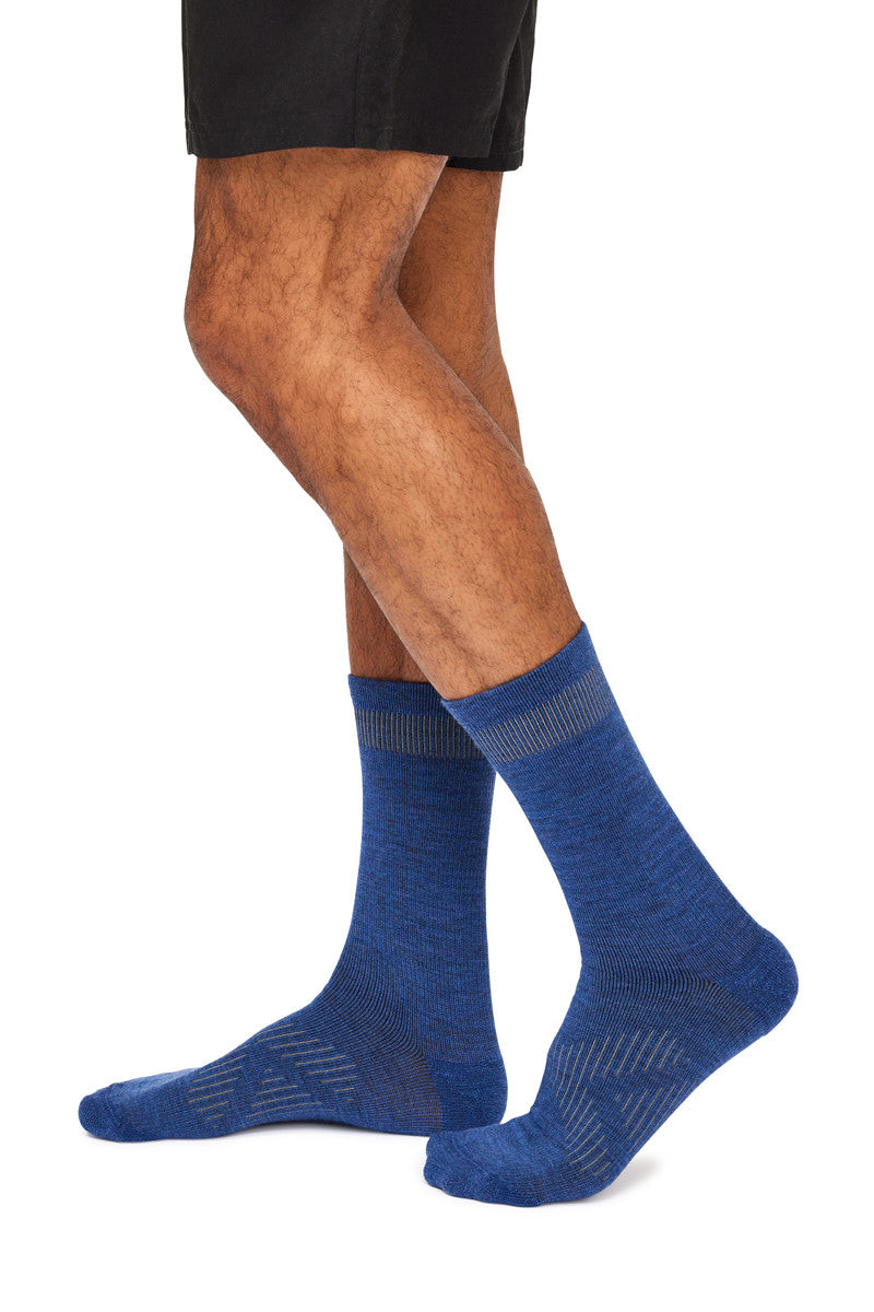 Men's Overlander® Merino Wool Lifestyle Crew Socks- Navy Melange
