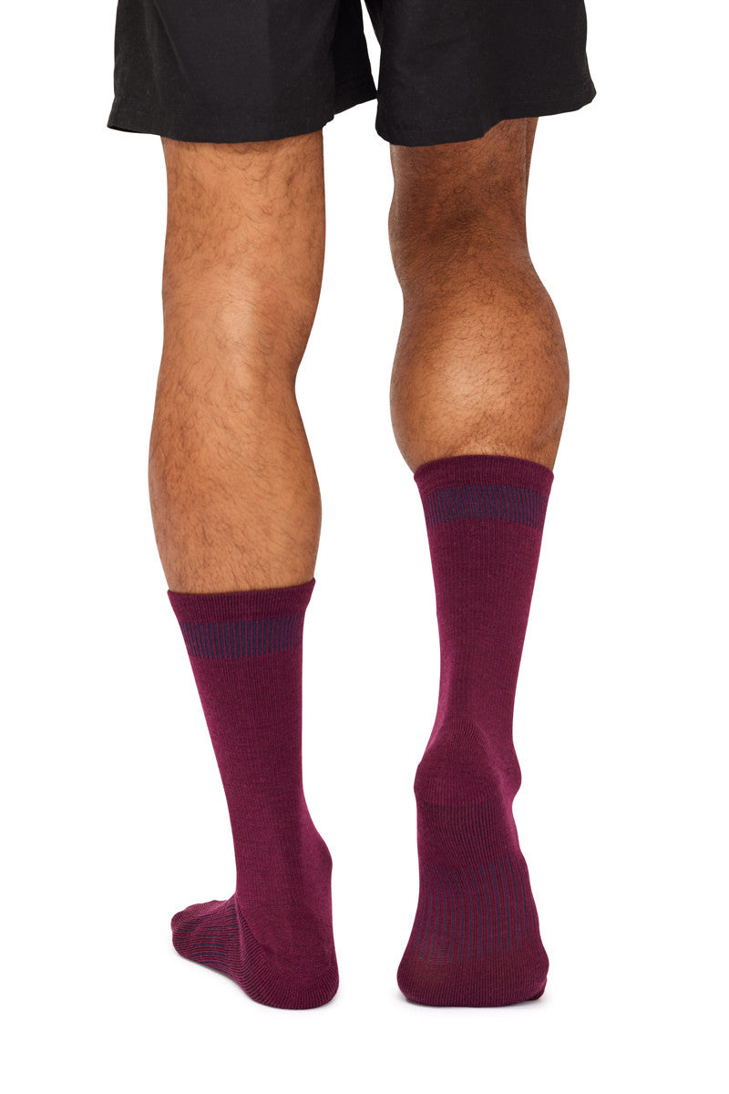 Men's Overlander® Merino Wool Lifestyle Crew Socks- Burgundy Melange