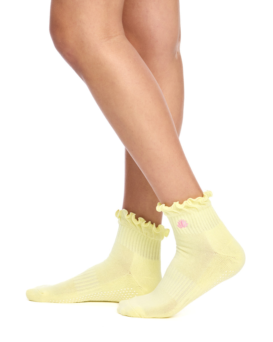 Women's Cotton Quarter Crew Pilates Socks 3 Pack