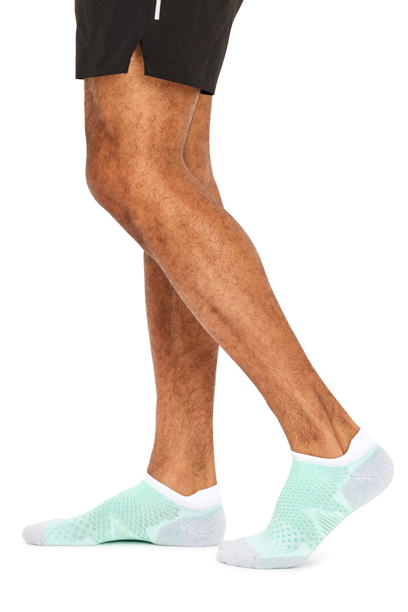 Men's Ultra Active Coolmax Performance Sport Socks- 2 Pack