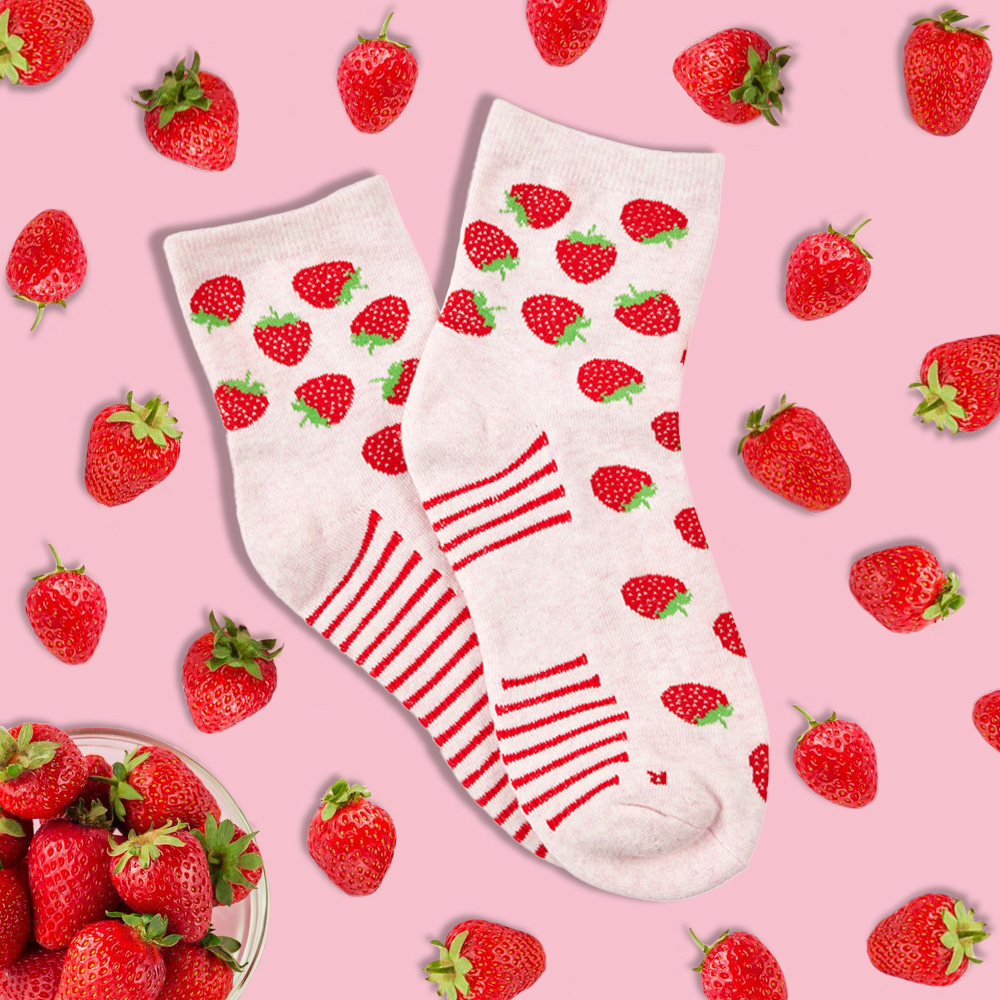 stimulating strawberry aromatherapy socks